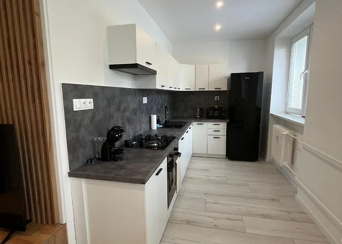 Apartment Sered Modern